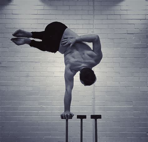 Whats The Trick To Doing A Handstand
