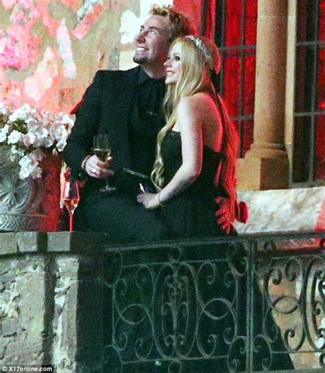 Avril Lavigne And Husband Chad Kroeger Reveal Their Strict Marriage Rules Daily Mail Online
