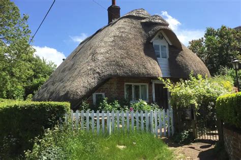 New 16th Century Thatched Cottage Hampshire Cottages For Rent In