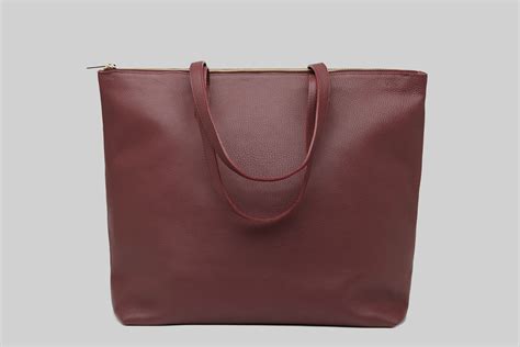 Where Can I Find A Quality Leather Tote That Fits All My Crap Racked