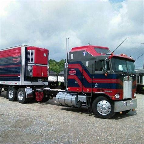 1041 Best Classic Cabovers Images On Pinterest Semi Trucks Big
