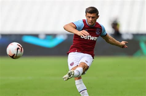 West ham host aston villa as dean smith's side look to book their place in the premier league for next season. West Ham vs Aston Villa Betting Tips, Predictions & Odds ...