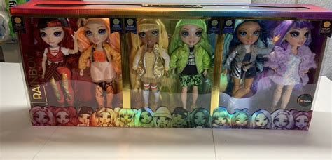 Rainbow High Original Fashion Doll Playset 30 Pieces 6 Pack Dolls Set