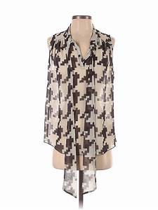 Sweet Pea By Frati 100 Polyester Floral Ivory Sleeveless Blouse