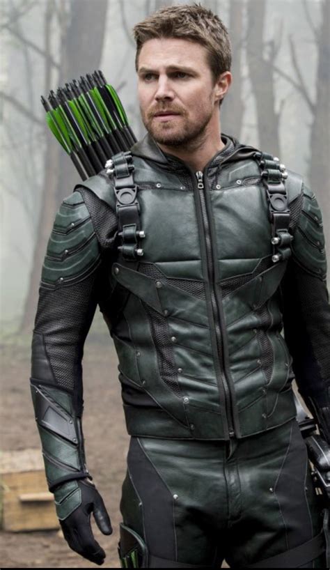 Pin By Dani Oliveira On Stephen Amell Green Arrow Stephen Amell