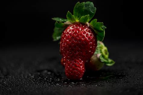 Red Strawberry Strawberry Berry Light Hd Wallpaper Wallpaper Flare