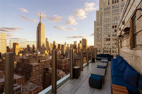 Best Rooftop Bars In Lower Manhattan