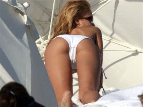 Maybe you would like to learn more about one of these? hollywoodhotspot: Jessica Alba hot wallpapers