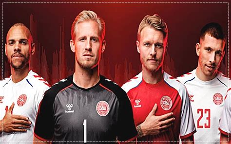 Trong trận đấu giữa đan mạch và phần lan tại bảng b euro 2020, một sự cố bất ngờ đã xảy ra khi tiền vệ christian eriksen bất ngờ mất thăng bằng và nằm gục xuống sân dù không chịu bất kỳ tác động nào chia sẻ về tình hình cấp bách lúc đó, một bác sĩ của đội tuyển quốc gia đan mạch cho biết Đội hình tuyển Đan Mạch Euro 2021 - Giá trị đội hình bao ...