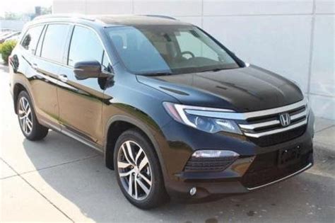 Photo Image Gallery And Touchup Paint Honda Pilot In Crystal Black Pearl