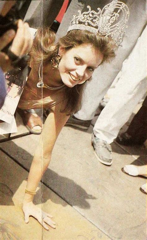 She was crowned miss chile 1987 and miss universe 1987. Cecilia Bolocco - Chile - Miss Universe 1987 | Cecilia ...