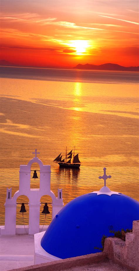 The Living — Amazing Santorini Sunset With Churches And Sea