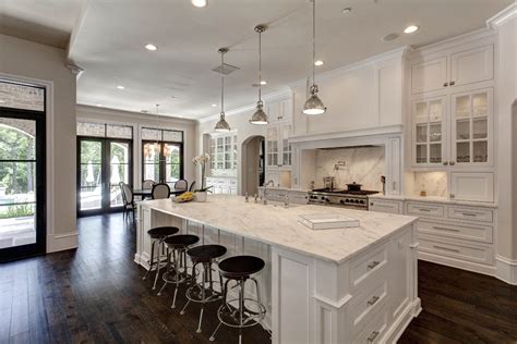 Love This White Open Kitchen Concept? | The Home Touches
