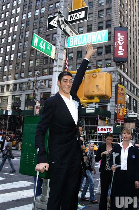 Sultan Kosen Enters Guiness Book Of World Records As Worlds Tallest