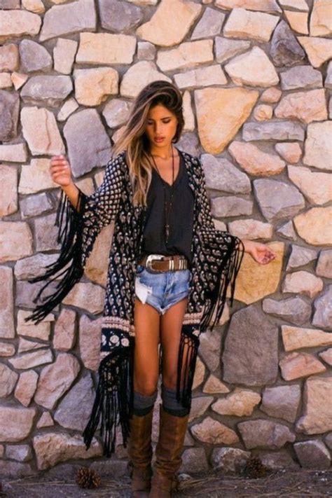 Boho Chic And Music Festival Clothing For Women 2023 Street Style Review