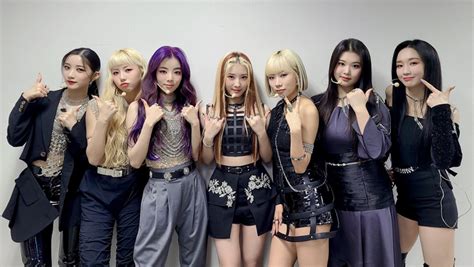 Purple Kiss Becomes Female Rookie Group That Debuted In 2020 And 2021
