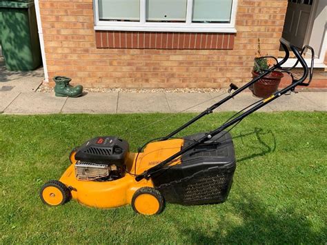 Briggs And Stratton Lawn Mower In Morley West Yorkshire Gumtree