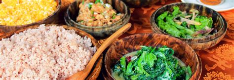 Delicious Foods In Bhutan Ema Datshi Phaksha Paa Jasha Maru