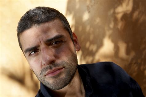 Oscar Isaac Wallpapers Images Photos Pictures Backgrounds
