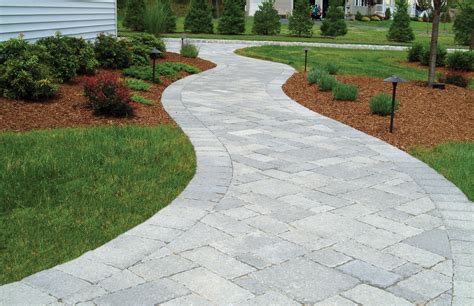Consider These Qualities Of Landscape Pathway Materials Moreno