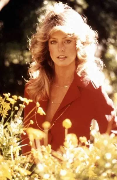 Actress Farrah Fawcett Poses For A Portrait Los Angeles 1977 Old Music