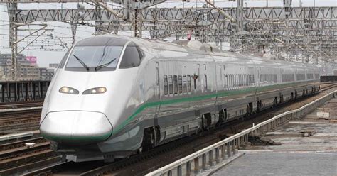 山形新幹線 新車両e8系ついに始動 懐かしの シルバーe3系 も復刻 産経ニュース