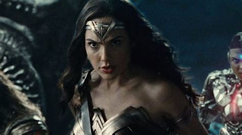 Justice League Producer Details New Snyder Cut Scene Involving Wonder
