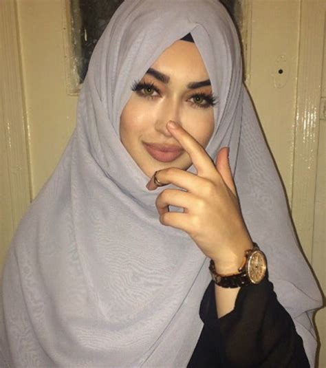 Pinterest Baabbyygiirl Hijabi Style Hijabi Outfits Hijabi Girl