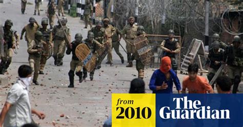 kashmir protests erupt into violence after government troops kill four kashmir the guardian