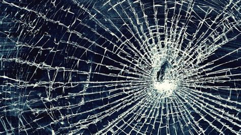 11 Cracked And Broken Screen Wallpapers Prank For Laptops And Tvs