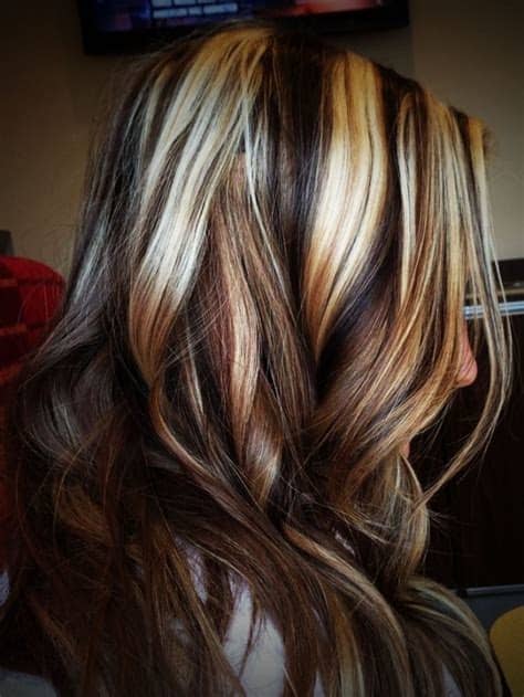 This blend is perfect for the fall. 1001 + Ideas for Brown Hair With Blonde Highlights or Balayage