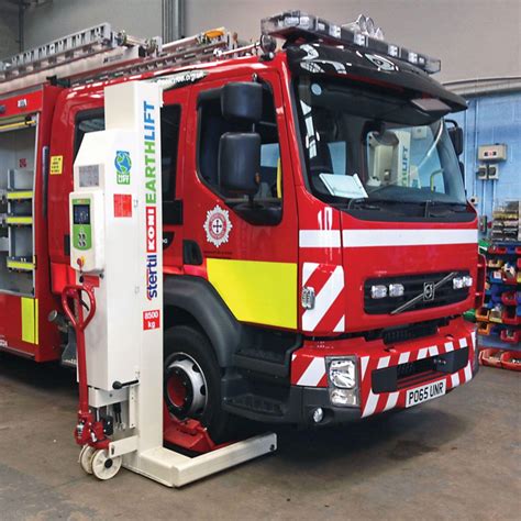 North Wales Fire And Rescue Service Relies On Earthlifts Stertil