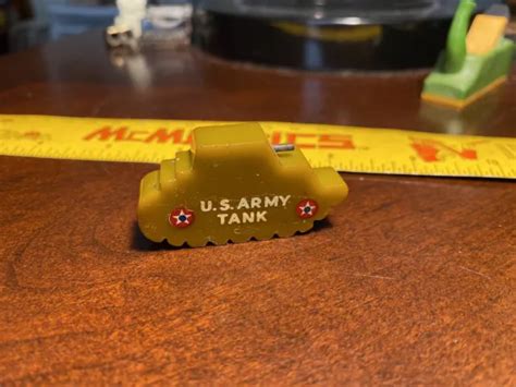 1940s Wwii Era Brownish Bakelite Figural Us Army Tank Pencil Sharpener