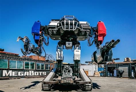 Megabots Inc Debuts Its Combat Ready Giant Fighting Robot In