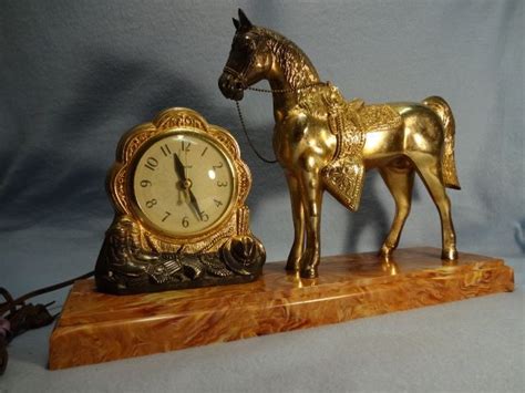 United Clock Co Model 310 Electric Horse Clock From Dunrovenantiques