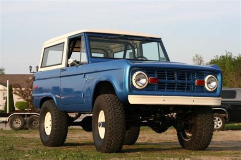 Old Lifted Ford Bronco