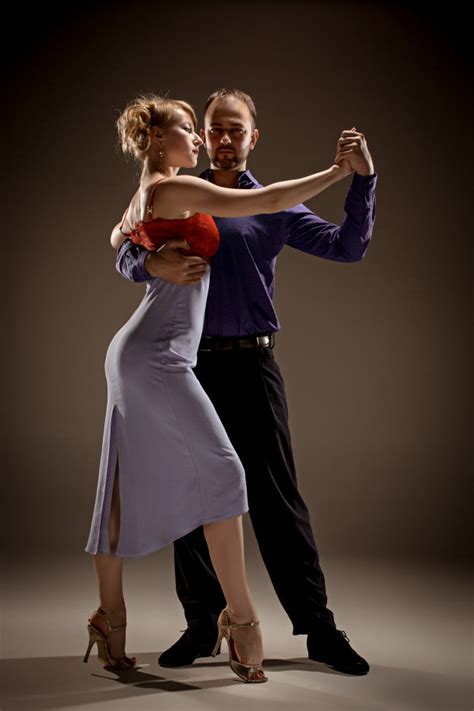 Man And Woman Dancing Argentinian Tango Free Photo Nohat Free For