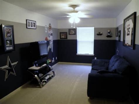 Dallas cowboys fans are some of the most spirited and dedicated in the entire nfl! Dallas Cowboys Game Room, This is my Dallas Cowboys game ...