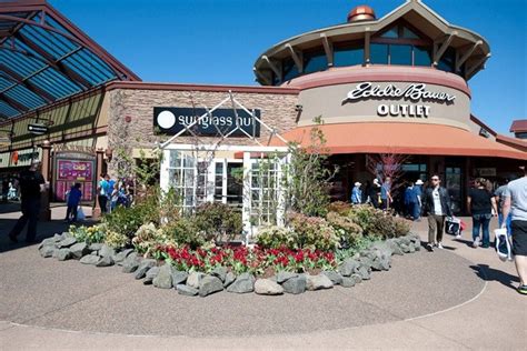 Then press 'enter' or click 'search', you'll see search. Portland Outlet Malls: 10Best Shopping Reviews