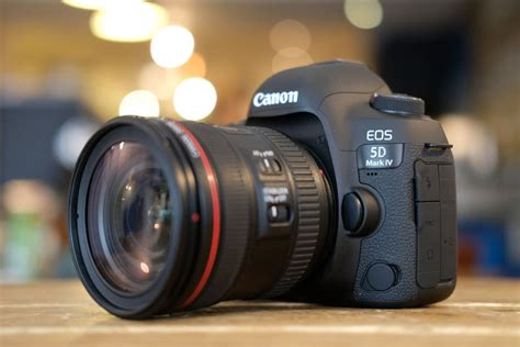 The eos 5d mark iv camera builds on the powerful legacy of the 5d series, offering amazing refinements in image quality, performance and versatility. Canon EOS 5D Mark IV Digital SLR Camera Body Only - Keep ...