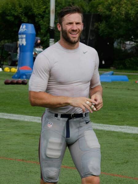 Julian Edelman With Images Julian Edelman Patriots Julian Edelman