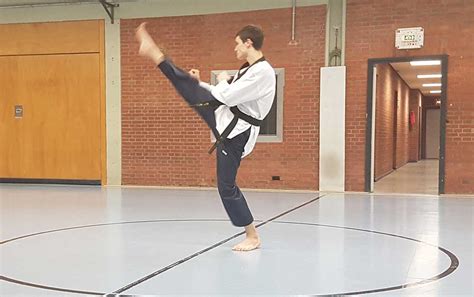 Taekwondo gürtel bestehen meist aus baumwolle. Taekwondo Kerpen: Das sind die Anforderungen für die Kup ...