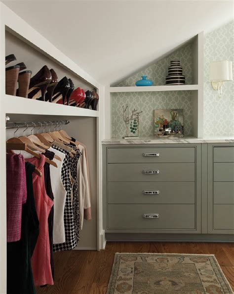 Corner Closet Ideas To Help You Maximize Your Space