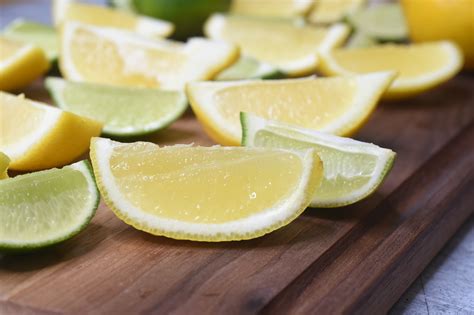 How To Freeze Lemons And Limes
