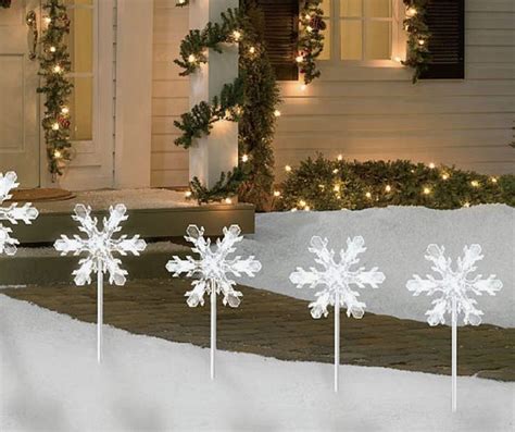 Winter Wonder Lane Cool White Led Snowflake 5 Piece Pathway Light Set