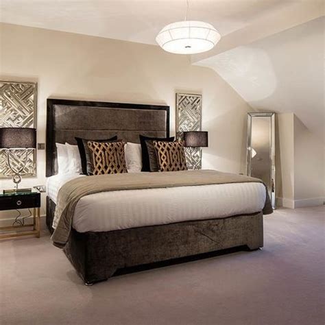 Master bedroom in period house with high ceiling and square bay wall colour bench at end of bed valerie pearson63. Modern Bedroom Design Ideas, Remodels & Photos | Houzz ...