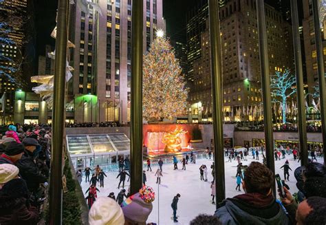 The Best Christmas Lights In Nyc Cuddlynest Travel Blog