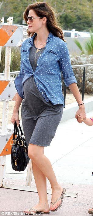 Pregnant Michelle Monaghan Highlights Her Protruding Belly Button With