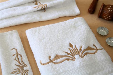 Embroidered Guest Towels Embroidery Designs