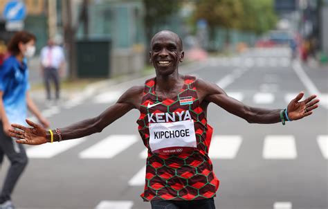 Kenyas Kipchoge Cements Legacy As Greatest Marathon Runner